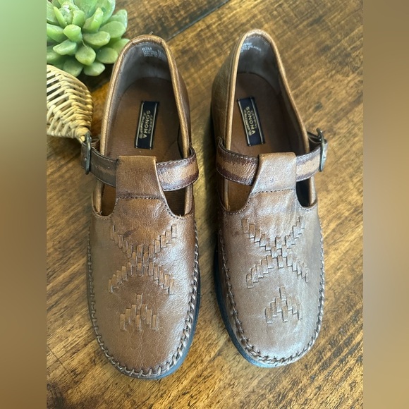 Sonoma | Genuine Leather Fisherman Mary Jane’s Loafers w/Woven Detail, Size 6.5 - Picture 5 of 10